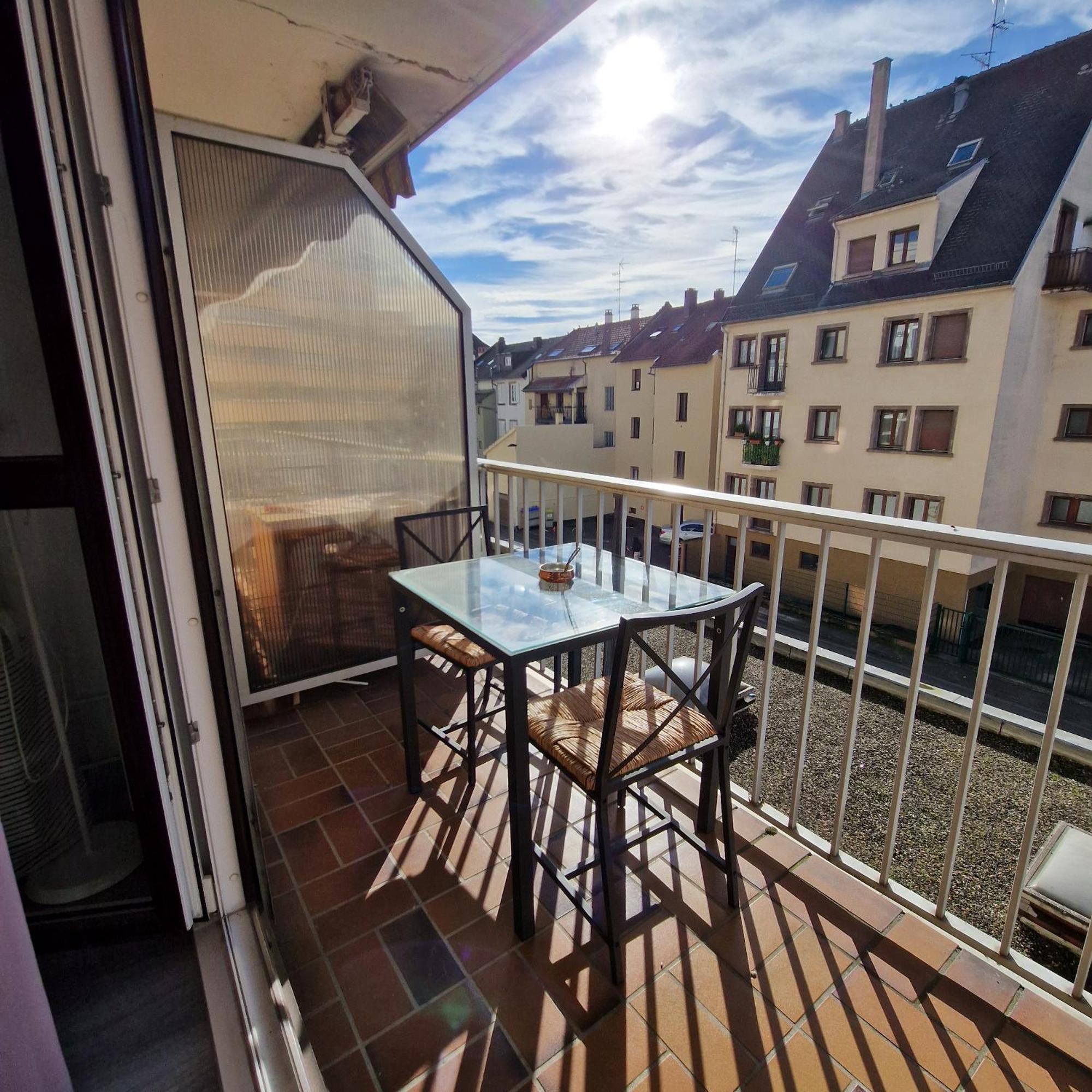 Joli Studio Dans L'Ancien Quartier De Cronenbourg Estrasburgo Exterior foto